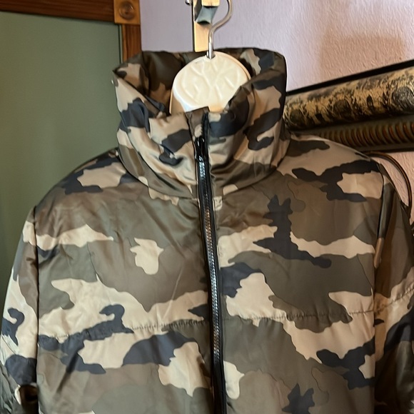 Wild Fable Camouflage Quilted Zip up Jacket Sz S - Picture 2 of 13